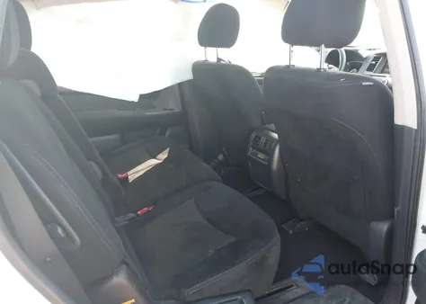 2016 Nissan Pathfinder Platinum/S/Sl/Sv z USA, uszkodzony, nr VIN 5N1AR2MN3GC605484